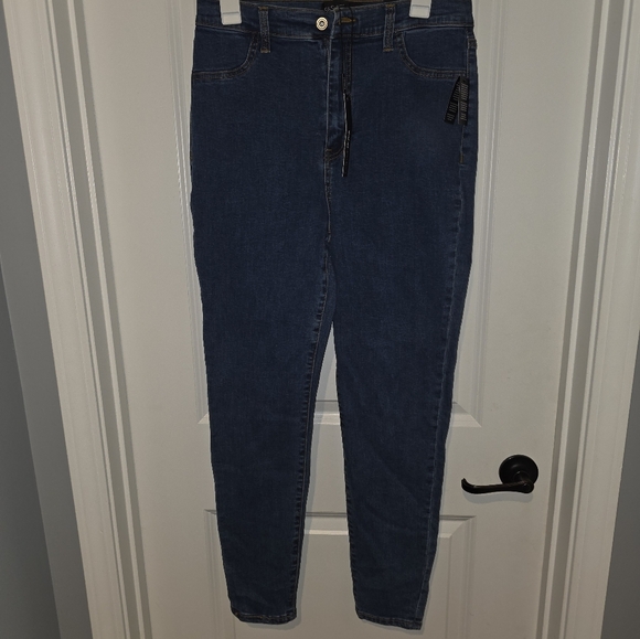 These Are Individually Sold - Picture 11 of 16